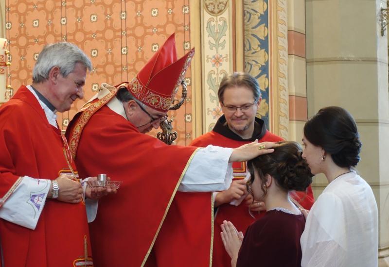  - Kardinal Puljić: Prevažno je računati na čovjekovu duhovnu dimenziju